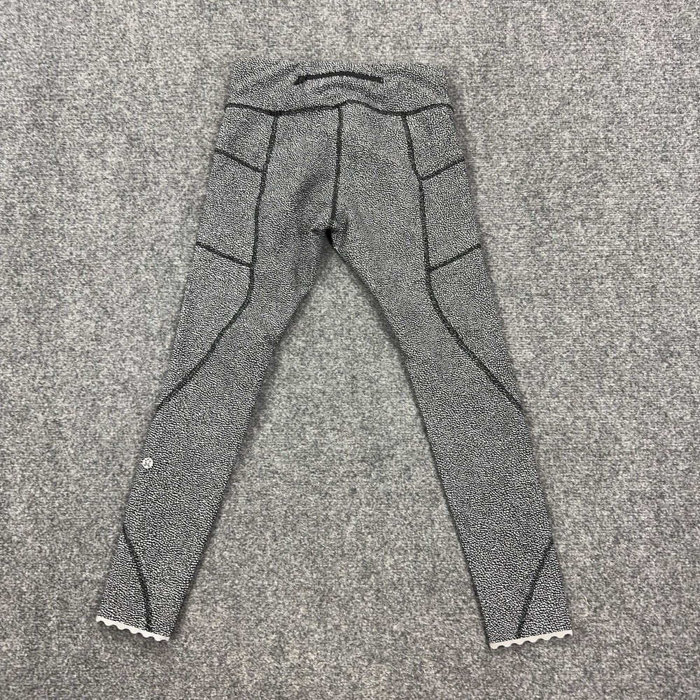 Lululemon Pants Womens 6 Black White Spotted Ankle Leggings Pockets Yoga Gym - Picture 12 of 15